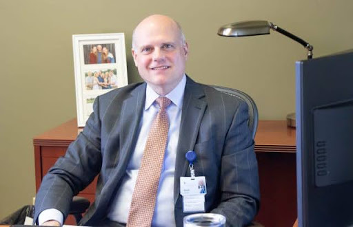 New hospital CEO brings some slices of KC to Oregon Img